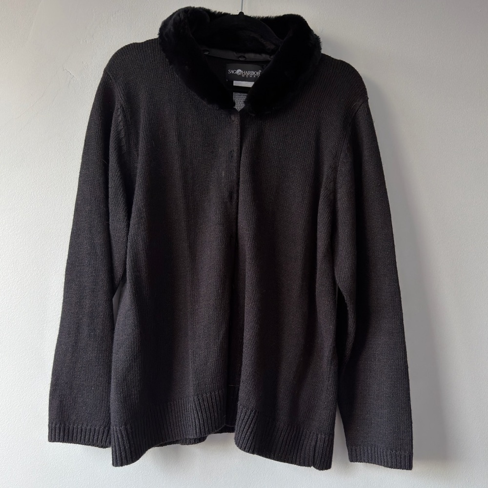 Sag Harbor Black Cardigan with‎ Faux Fur Trim